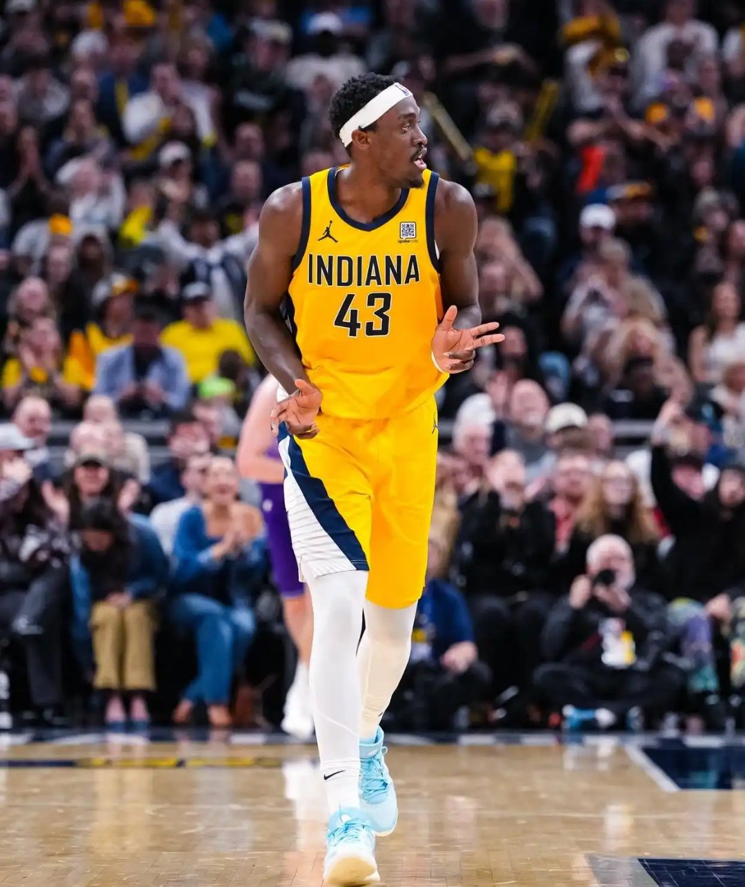 爱游戏-西亚卡姆在美国队比赛中战术调整，高光表现引发热议！的简单介绍