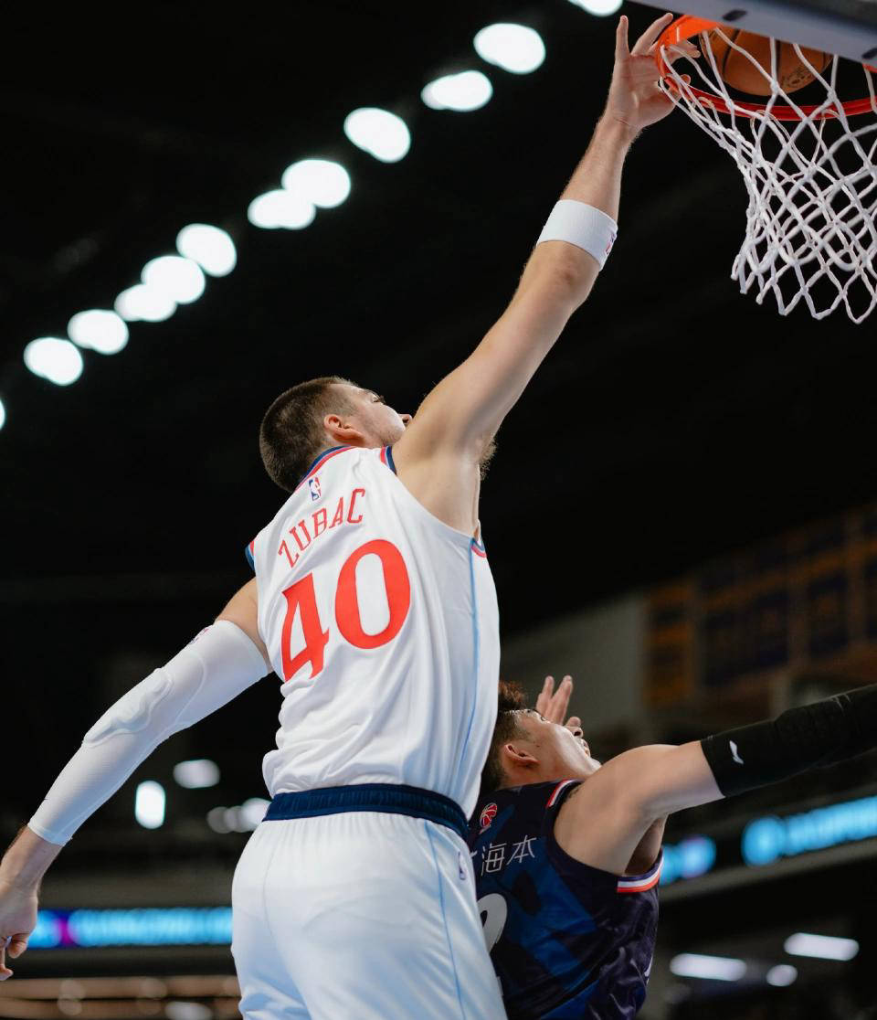 AYX-哈登赛事官方发布大胜新规，快船争议不断！的简单介绍