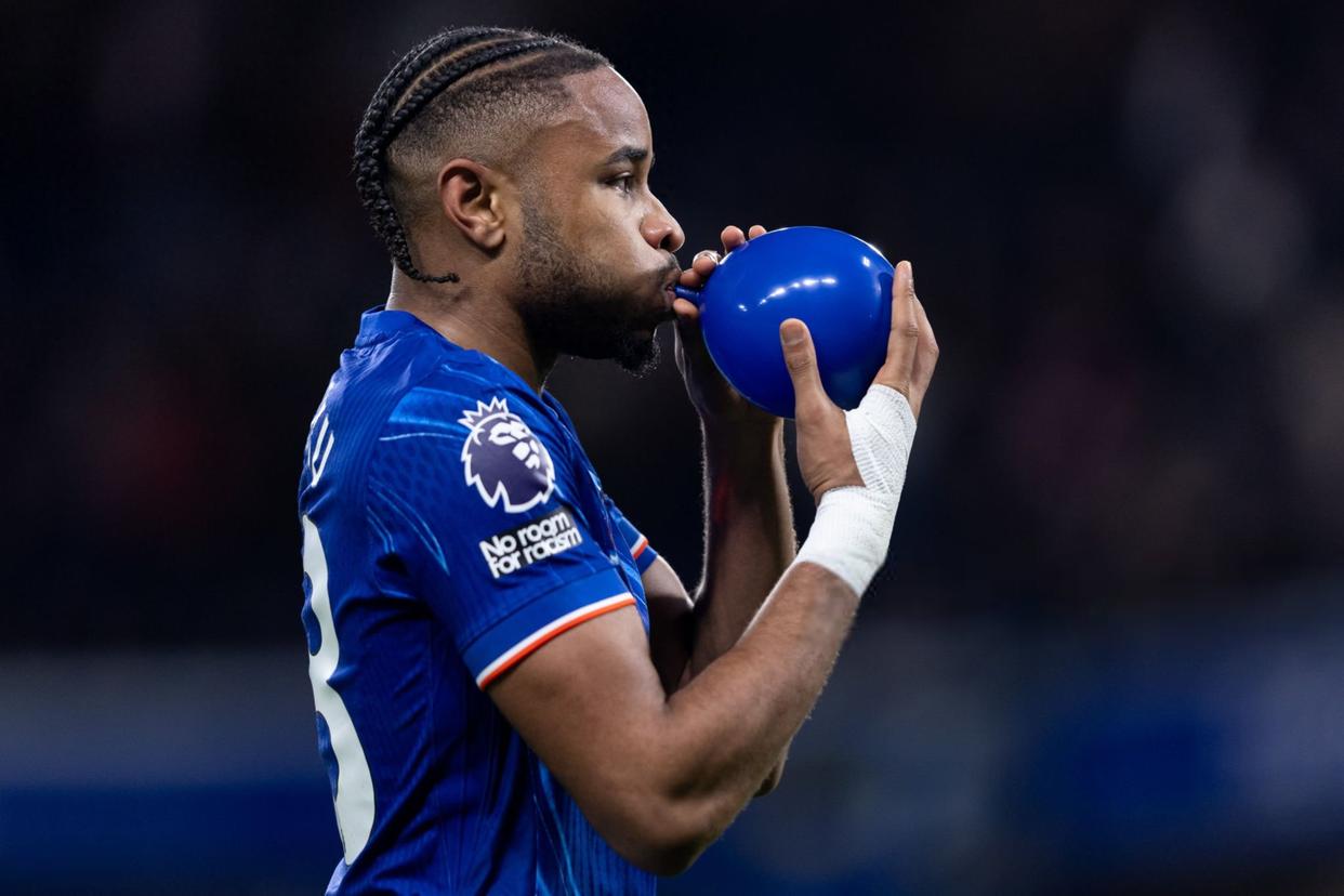 爱游戏体育-关于德罗巴在切尔西比赛中大胜，挺进下一轮引发热议！的信息